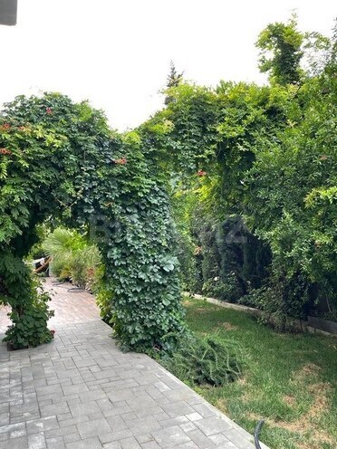 7 otaqlı həyət evi/bağ evi - Şüvəlan q. - 600 m² (5)