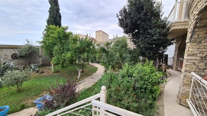 7 otaqlı həyət evi/bağ evi - Buzovna q. - 550 m² (9)