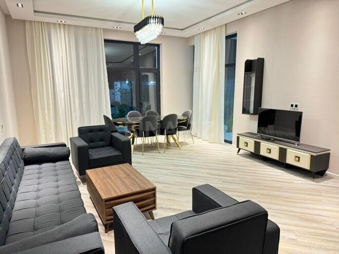 5 otaqlı həyət evi/bağ evi - Buzovna q. - 450 m² (16)
