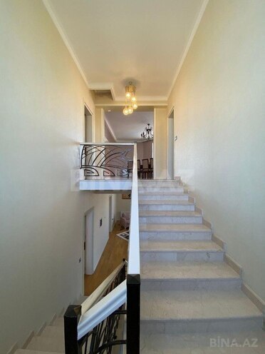 5 otaqlı həyət evi/bağ evi - Novxanı q. - 500 m² (20)