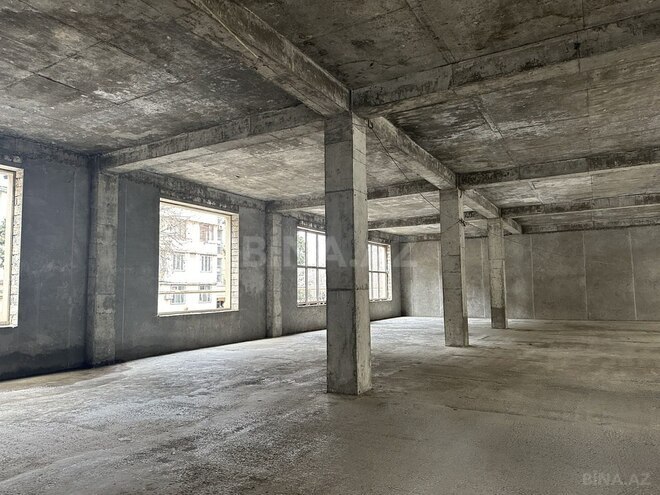 Объект - Сабунчинский  р. - 2400 м² (6)
