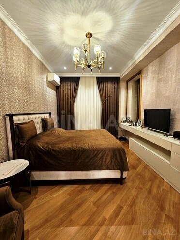 Satılır 4 otaqlı yeni tikili 250 m², 28 May m., photo 12 from 30