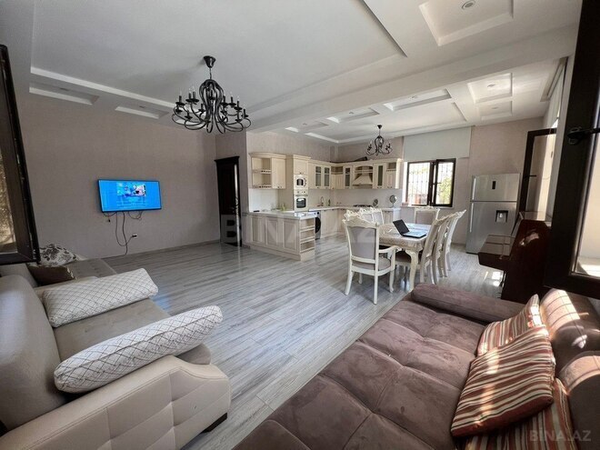 6 otaqlı həyət evi/bağ evi - Bilgəh q. - 400 m² (8)