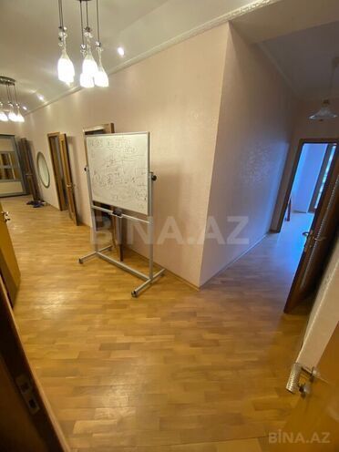 4 otaqlı ofis - Nizami m. - 160 m² (12)