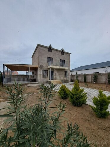 4 otaqlı həyət evi/bağ evi - Şüvəlan q. - 300 m² (1)