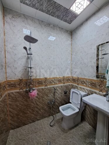 4 otaqlı həyət evi/bağ evi - Şüvəlan q. - 300 m² (16)