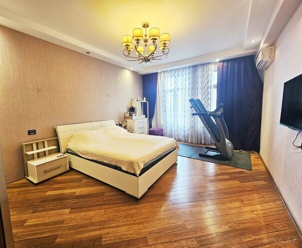 3-комн. новостройка - м. 28 мая - 168 м² (12)
