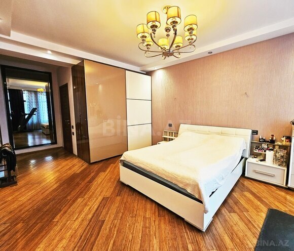 3-комн. новостройка - м. 28 мая - 168 м² (13)
