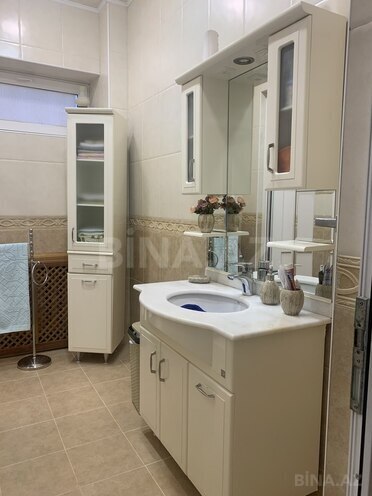 8 otaqlı həyət evi/bağ evi - Bakıxanov q. - 500 m² (26)