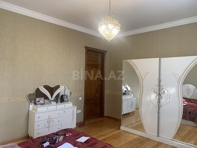 8 otaqlı həyət evi/bağ evi - Bakıxanov q. - 500 m² (22)