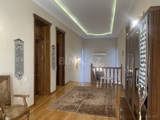 8 otaqlı həyət evi/bağ evi - Bakıxanov q. - 500 m² (24)