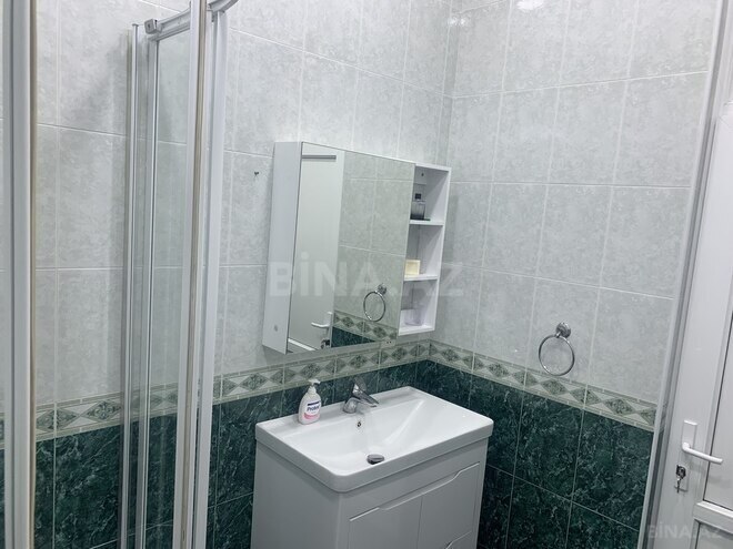 8 otaqlı həyət evi/bağ evi - Bakıxanov q. - 500 m² (29)