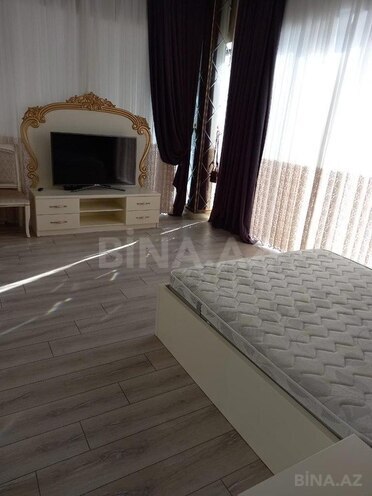 5 otaqlı həyət evi/bağ evi - Mərdəkan q. - 320 m² (8)