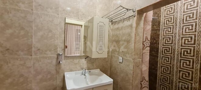 6 otaqlı həyət evi/bağ evi - Mərdəkan q. - 350 m² (20)