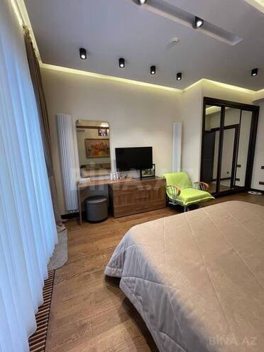 6 otaqlı həyət evi/bağ evi - Bilgəh q. - 650 m² (13)