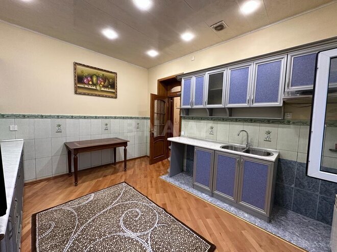 10 otaqlı həyət evi/bağ evi - Həzi Aslanov q. - 280 m² (15)