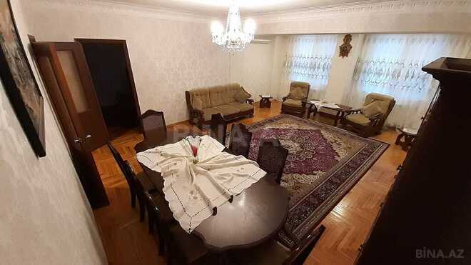 3-комн. вторичка - м. 28 мая - 90 м² (3)