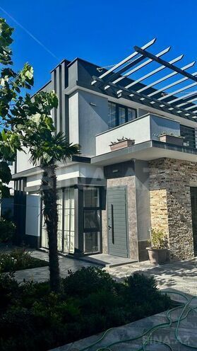6 otaqlı həyət evi/bağ evi - Mərdəkan q. - 320 m² (2)