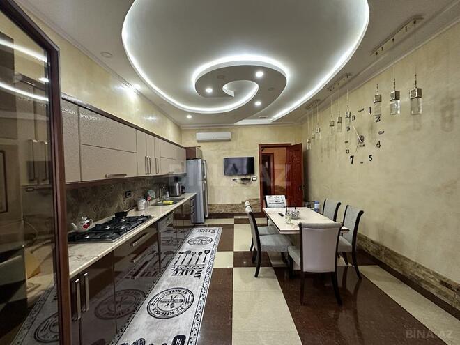5 otaqlı həyət evi/bağ evi - Mərdəkan q. - 400 m² (22)