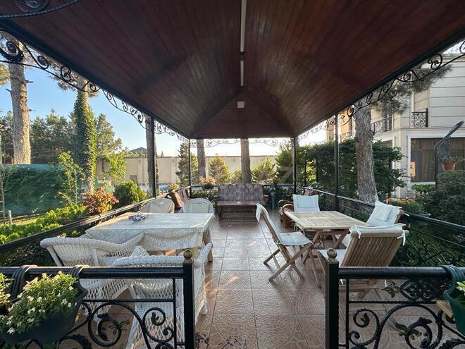 5 otaqlı həyət evi/bağ evi - Mərdəkan q. - 400 m² (19)