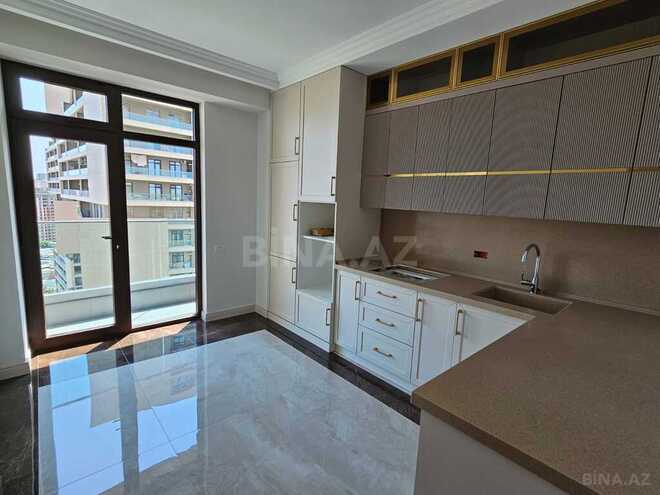 3 otaqlı yeni tikili - 8 Noyabr m. - 148 m² (7)