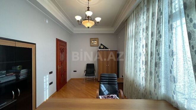 7 otaqlı həyət evi/bağ evi - Sulutəpə q. - 660 m² (19)