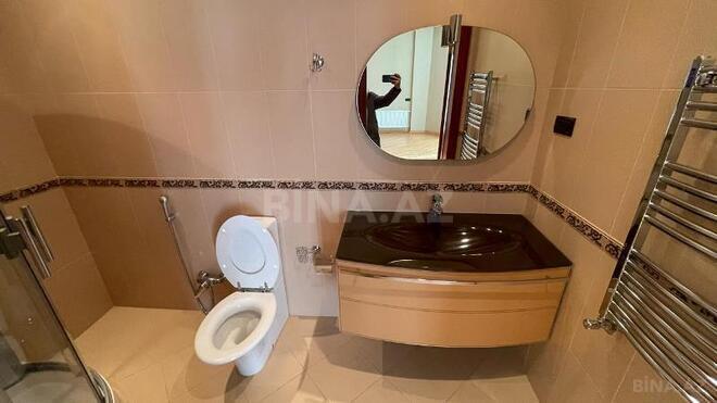 7 otaqlı həyət evi/bağ evi - Sulutəpə q. - 660 m² (25)