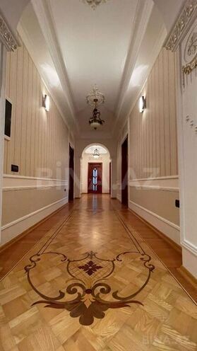 7 otaqlı həyət evi/bağ evi - Sulutəpə q. - 660 m² (23)