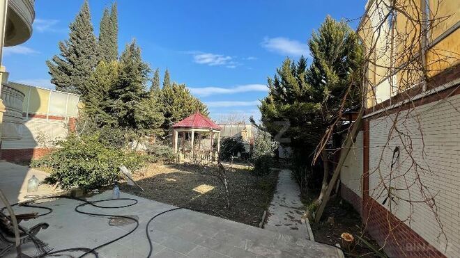 7 otaqlı həyət evi/bağ evi - Sulutəpə q. - 660 m² (29)