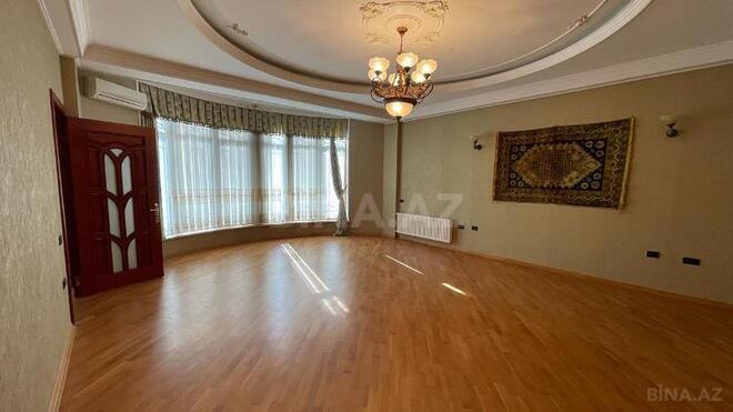 7 otaqlı həyət evi/bağ evi - Sulutəpə q. - 660 m² (12)