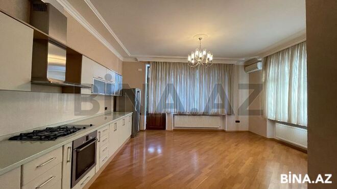 7 otaqlı həyət evi/bağ evi - Sulutəpə q. - 660 m² (8)