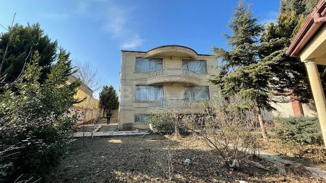 7 otaqlı həyət evi/bağ evi - Sulutəpə q. - 660 m² (28)