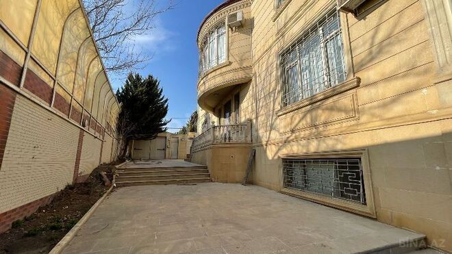 7 otaqlı həyət evi/bağ evi - Sulutəpə q. - 660 m² (2)
