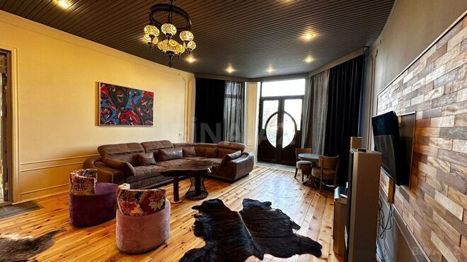 4 otaqlı həyət evi/bağ evi - Şüvəlan q. - 320 m² (6)
