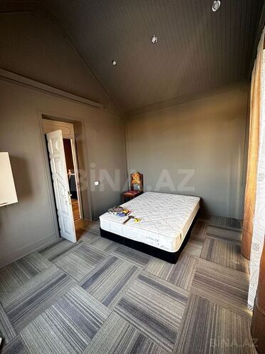 4 otaqlı həyət evi/bağ evi - Şüvəlan q. - 320 m² (19)