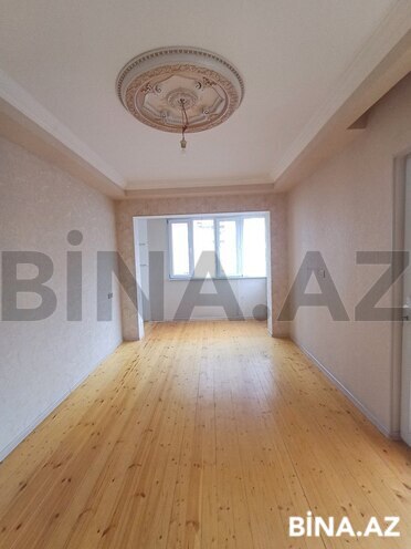 2 otaqlı köhnə tikili - Azadlıq Prospekti m. - 62 m² (3)