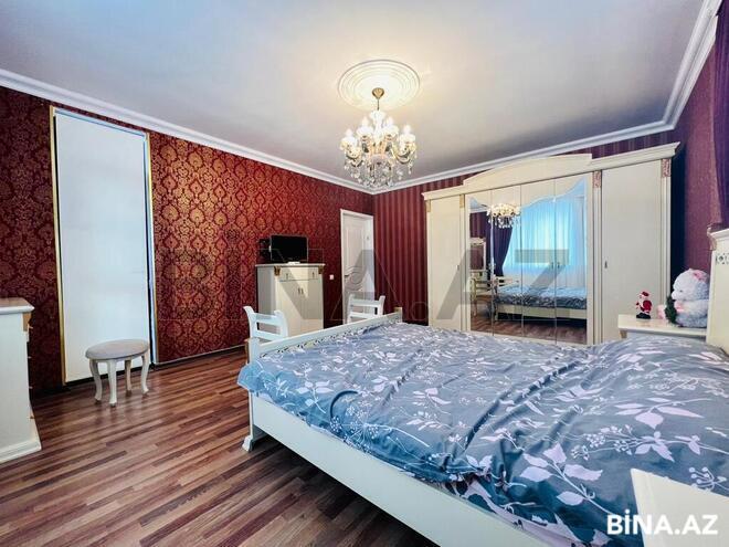 6 otaqlı həyət evi/bağ evi - Şüvəlan q. - 250 m² (19)