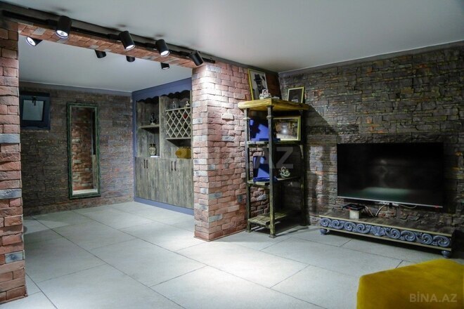 5 otaqlı həyət evi/bağ evi - Novxanı q. - 260 m² (11)