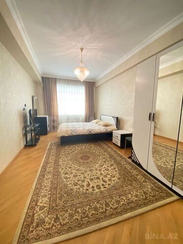 7 otaqlı yeni tikili - Memar Əcəmi m. - 242 m² (1)