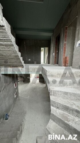 8 otaqlı həyət evi/bağ evi - Novxanı q. - 482 m² (20)