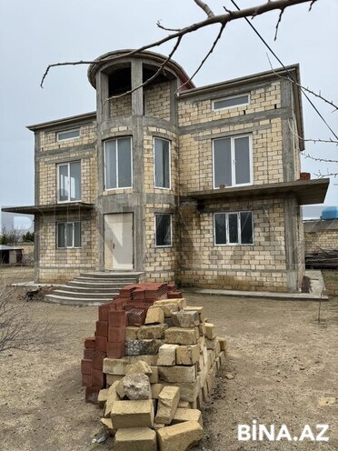 8 otaqlı həyət evi/bağ evi - Novxanı q. - 482 m² (5)