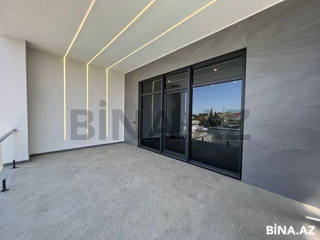 5 otaqlı həyət evi/bağ evi - Şüvəlan q. - 380 m² (24)