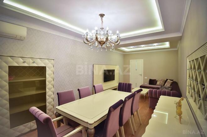 3 otaqlı yeni tikili - İnşaatçılar m. - 135 m² (3)