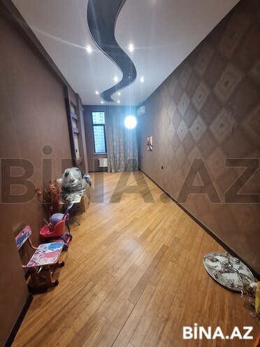 4 otaqlı yeni tikili - İnşaatçılar m. - 170 m² (21)
