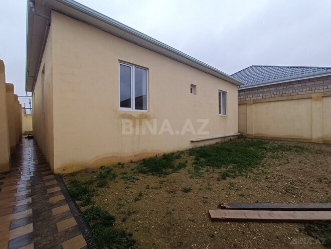 4 otaqlı həyət evi/bağ evi - Novxanı q. - 140 m² (23)