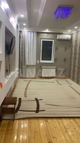 9 otaqlı həyət evi/bağ evi - Hövsan q. - 280 m² (9)