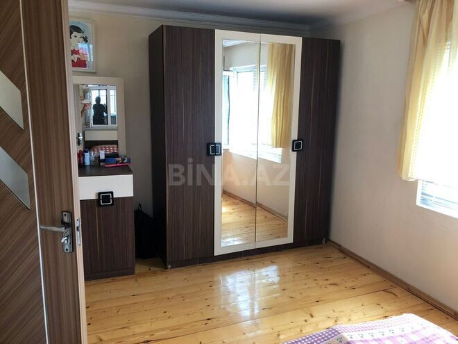 7 otaqlı həyət evi/bağ evi - Novxanı q. - 330 m² (10)