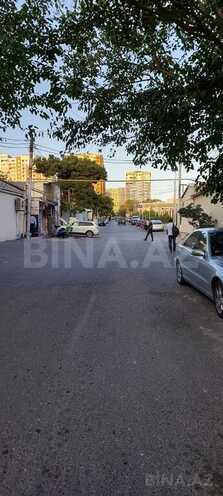 6 otaqlı həyət evi/bağ evi - 8-ci kilometr q. - 300 m² (27)