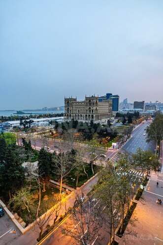 Сдаётся 3-комн. вторичка 123 м², м. 28 мая, photo 28 from 32