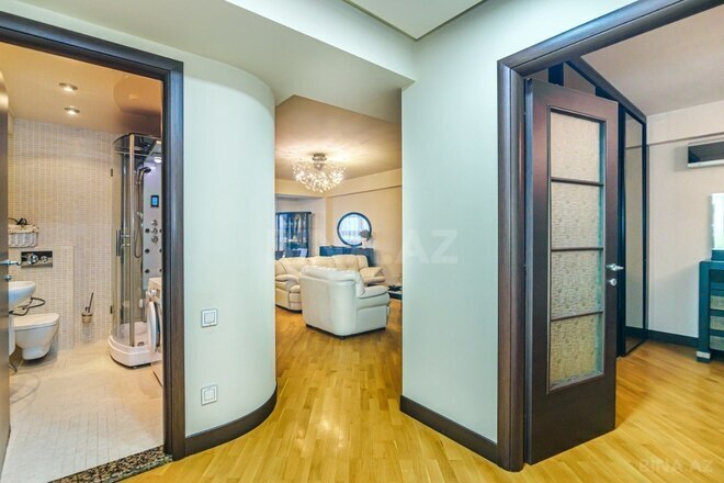 Сдаётся 3-комн. вторичка 123 м², м. 28 мая, photo 24 from 32